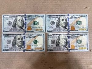 4 $100 US Star Notes
