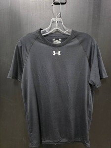 Under Armour HeatGear Black Loose Fit T-Shirt - Size S