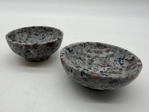 Yooperlite Polished Stone Bowls With Raised Feet (Lot of 2)