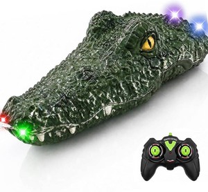 $30 RC Alligator Boat with Water Spray & RGB Lights for Boys 4 5 6 7 8 9, 2026 Upgraded Remote Control Crocodile Head, 2 Rechargeable Batteries 45Min, Prank Boat for Pool Lake Bathtub, Kids Gifts