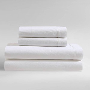 $100 Calvin Klein - Queen Sheet Set with Fitted Sheet & Pillowcases