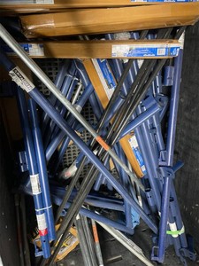 Metaltech miscellaneous scaffolding pieces. (sold for parts)