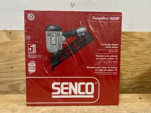 $173 SENCO FinishPro 42XP 15 Gauge Angled Finish Nailer (1-14 - 2-12 Angled Finish Nails)