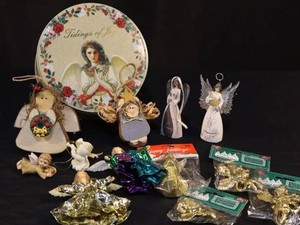 Vintage Wooden Angel Assortment With Storage Box