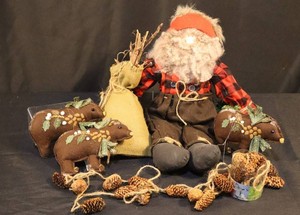 Primitive Santa Holiday Decor Mixed Lot