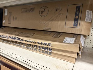 4 Shop Lights still in box