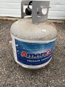 20# Propane Tank feels full