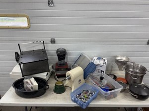 Large Kitchen lot and more