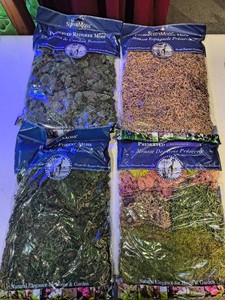 Decorative Moss-4 Large Bags-2 Small Bags