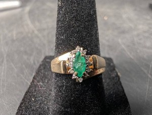 10K Gold Emerald & Diamond Ring