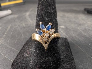 14K Gold Blue & Clear Stone Floral Ring