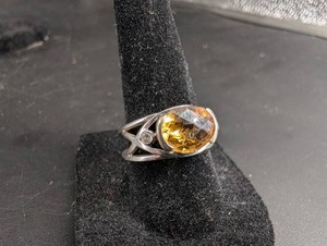 14K Gold Ring With 2 Diamonds & Yellow Gemstone