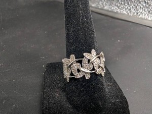 10K Diamond Butterfly Ring