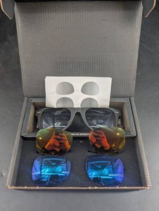 Interchangeable-Lens Eyewear Set With 3 Lens Options