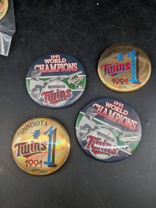 Vintage Minnesota Twins 1991 World Champions Buttons (Lot of 4)