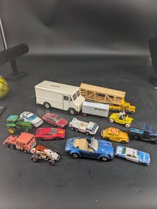 Vintage Die-Cast Vehicle Mixed Lot (Lot of 16)