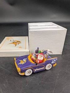 Vintage 2000 Minnesota Vikings Santa Convertible Ornament