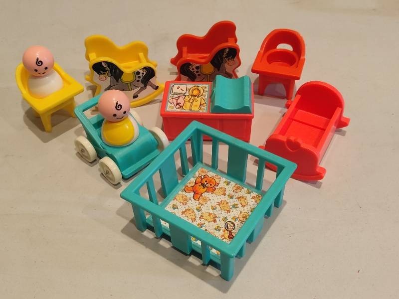 Fisher Price Little People Nursery Set #761
