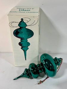 Dept. 56 Large Aqua Mercury Handblown Finial Ornament