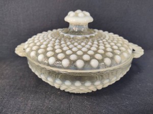 Anchor Hocking Moonstone Opalescent Hobnail Covered Trinket Dish