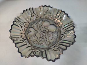 Vintage Carnival Smoke Glass Pioneer Pattern Serving Bowl
