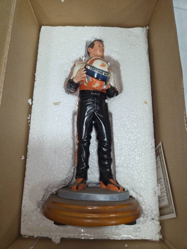 Tony Stewart Statue