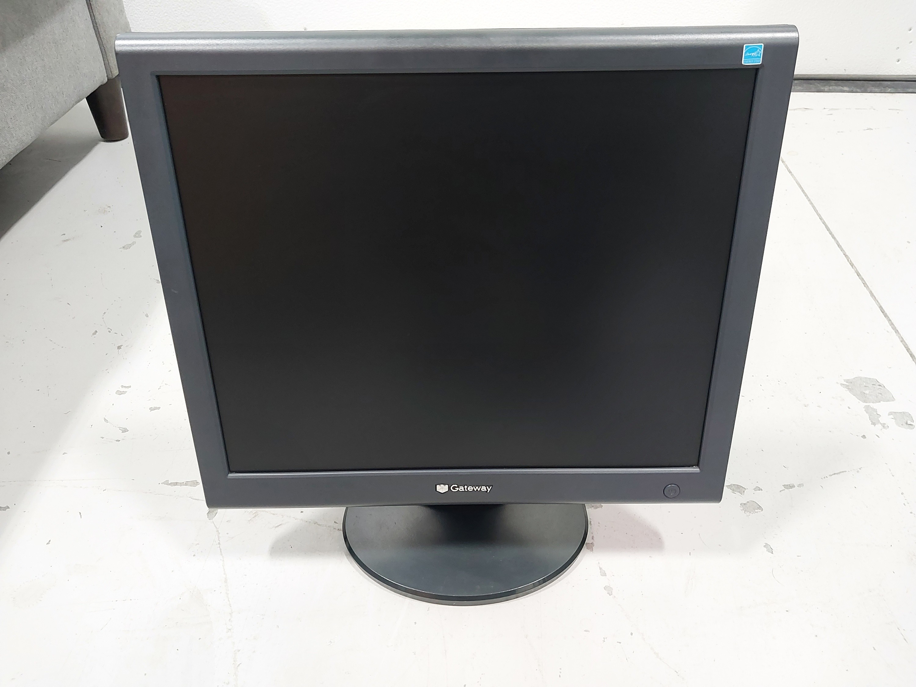 Gateway 17 inch Monitor