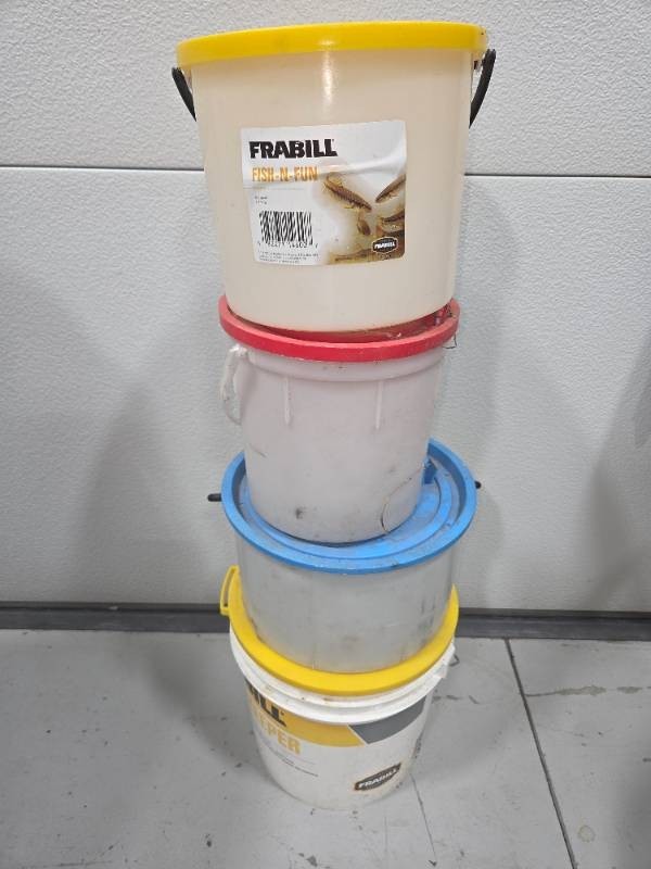 4 Minnow Buckets