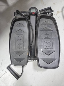 Stepping Exercise Machine