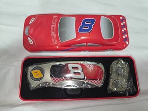 Dale Ernhardt Jr Collector Knife