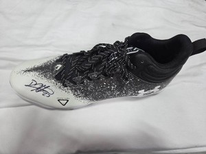 Devin Hester Signed Cleat