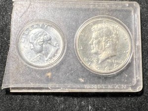 1964 US KENNEDY HALF DOLLAR WITH 1964 WASHINGTON QUARTER