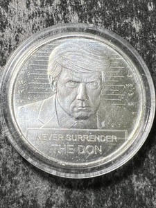 1 TROY OZ .999 FINE SILVER TRUMP ROUND IN AIRTITE