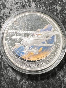 1 TROY OZ .999 FINE SILVER AIRPLANE ROUND IN AIRTITE