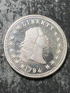 1 TROY OZ .999 FINE SILVER LIBERTY ROUND
