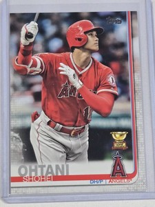 Shohei Ohtani Rookie 2019 Topps Gold Rookie Cup #250 - Los Angeles Angels Baseball Card