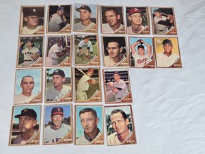 Lot of 20 Vintage Baseball Cards featuring players like Bob Cerv, Johnny Temple, and Dick Donovan from Topps 1962 set