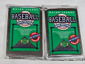 Lot of 2 Unopened Packs of 1990 Upper Deck Baseball Cards - Possible Reggie Jackson Auto