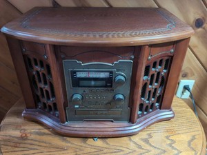 Innovative Technology ITRR-501 Wood Music Center Turntable CD Recorder