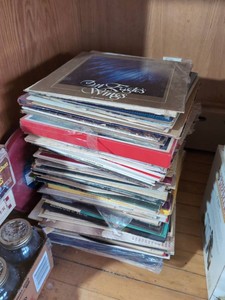 Box Lot of Assorted Vintage Vinyl LP Records Country, Easy Listening, Barbara Stresand