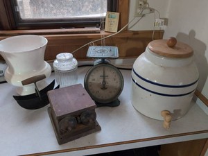 Lot of Assorted Vintage Kitchenware Crock, Scale Mezzaluna Chopper