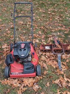 Poulan Pro 22in Self-Propelled Mower with Lawn Dethatcher Attachment