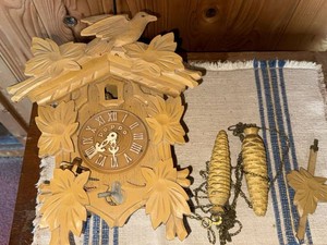 Vintage Poppo Japan Cuckoo Wall Clock w Weights Pendulum Key
