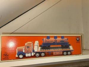Taylor Trucks Lionel TMTT-18410 Flatbed Toy Truck w 3-Dome Tank Car