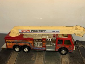 Tonka Fire Dept 75ft Rescue Boom Engine No. 5 Pressed Steel Truck