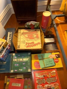 Lot of Vintage Board Games Puzzles Backgammon Scrabble Pictionary