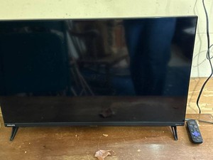 Philips 32in Roku Smart TV Model 32PFL6452F7 With Remote
