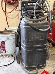 Sears Craftsman Portable Sandblasting Unit on Wheels With Hose Wand