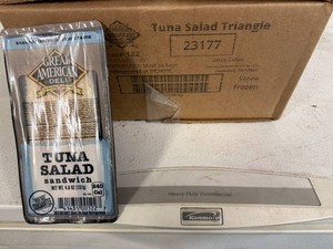 16x Tuna Salad Sandwhich-Frozen