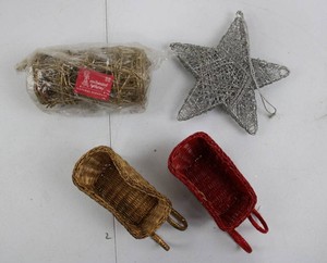 Holiday Decor Mixed Lot - Woven Sleighs, Silver Star & Natural Elements 4-Piece